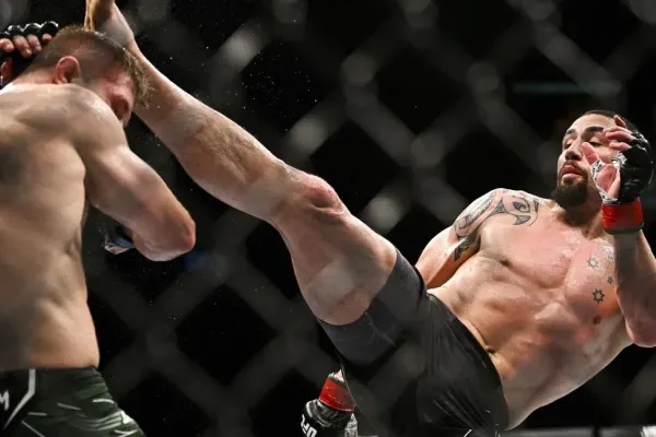 Bývalý UFC šampion oznámil změnu, která se může dotknout i Jiřího Procházky