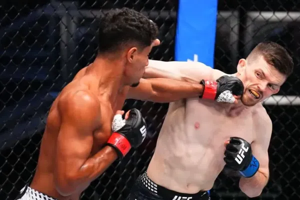 Čelist napadrť. Bojovník UFC po nakládačce otevřel ústa a ukázal pohromu