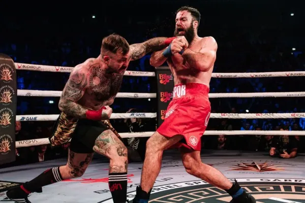 Český šampion míří do Oktagonu. Nedávno jsem vyskočil z montérek, směje se