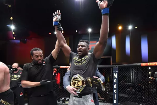 Chci boxovat s Furym nebo Wilderem, dal si Ngannou podmínku pro své setrvání v UFC