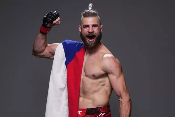 Děkuju českým fanoušků za podporu, vzkazuje Procházka z USA před titulovou bitvou v UFC