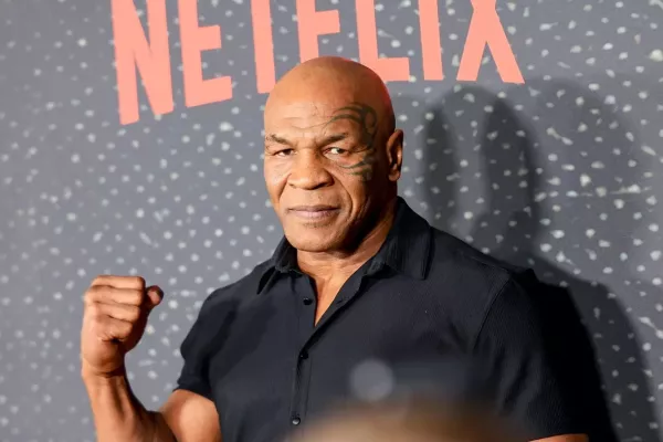 Díky, že si o mě děláte starosti, ale jsem v lepší formě než před 20 lety, vzkazuje Mike Tyson fanouškům