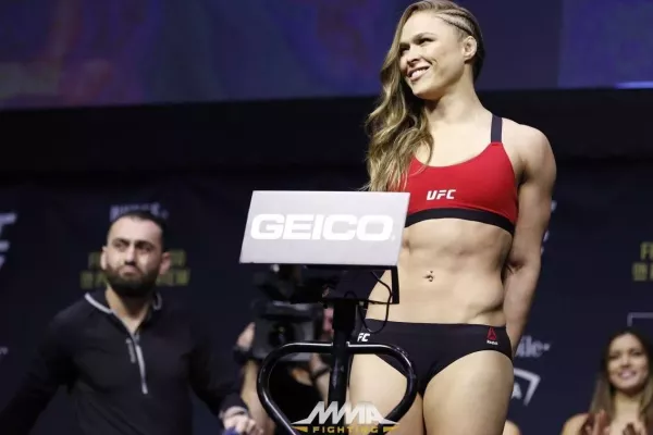 Do UFC se už nevrátím. Zdraví mi to nedovolí, boj se pro mě stal nebezpečím, prozradila Rousey