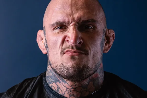 Do „ukřivděného“ Václava Siváka se obul bijec z Oktagonu