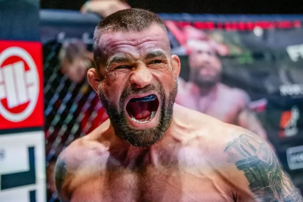 Dojatý Vémola promluvil o zadržení a vazbě. Dost tvrdě jsem spadl na zem, přiznal