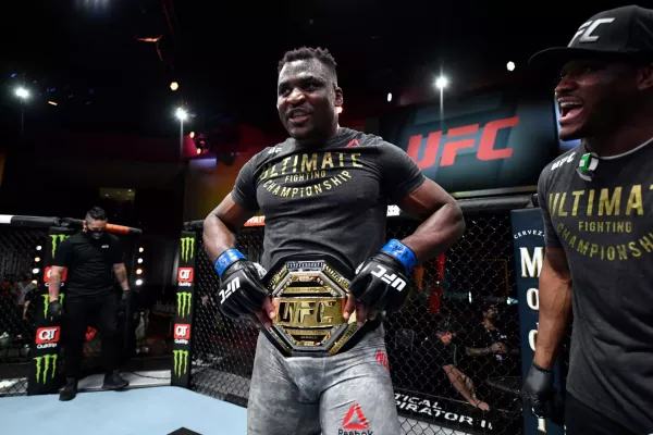 Dojde ke změnám v UFC? Adesanya chválí Ngannoua a pasuje jej do role revolucionáře