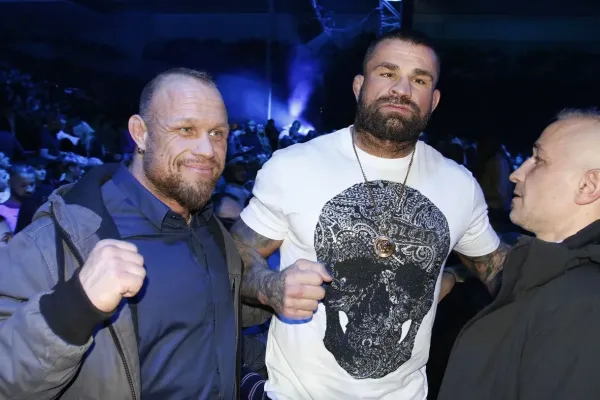 Filip Grznár: MMA není sport, Jakub Enžl je béčkový cvičenec