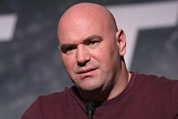 "Hádám, že jsem dementní," přiznal UFC prezident Dana White