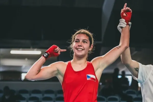 Historický úspěch. Česká reprezentantka v hokeji slaví zlato. Ovládla mistrovství Evropy v boxu