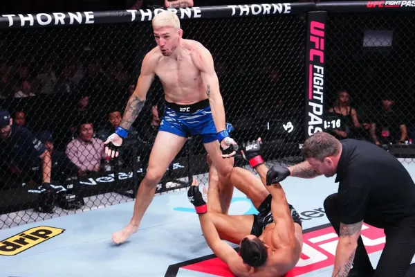 Impozantní návrat do UFC. Ostré KO za 43 sekund