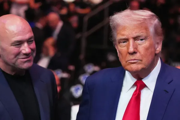 Joe Rogan se vysmál plánům prezidenta USA ohledně turnaje v Bílém domě