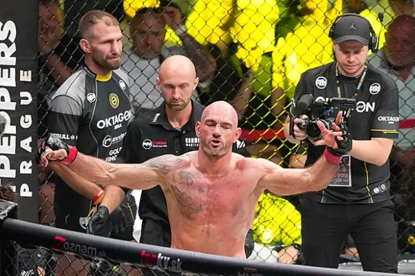 Kdyby Karlos nekončil, pořád bude dvojka. Na něj by to chtělo 200 tisíc, říká Škvor