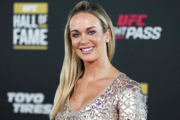 Komentátorka UFC zavzpomínala na den, kdy se stala závislou