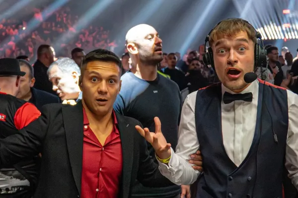 Kopačky do rozkroku: Clash opět posouvá hranice, chystá se bizarní zápas bez pravid