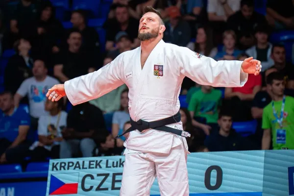 Krpálek by si rád zahrál hokej v jedné lajně s Jágrem. Chce vydržet do olympiády