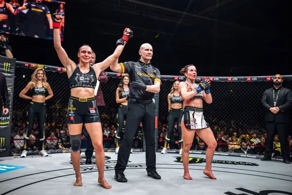 Krvavý zápas dotáhla Pudilová k vítězství. Soupeřka působila jak bezzubý buldok