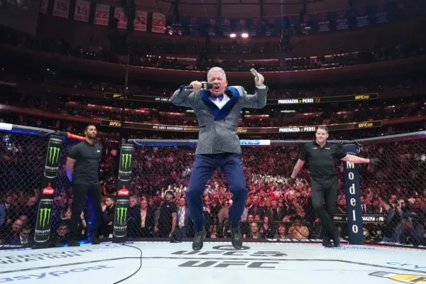 Legenda UFC si stanovila velký cíl. Fanoušky chce bavit ještě řadu let