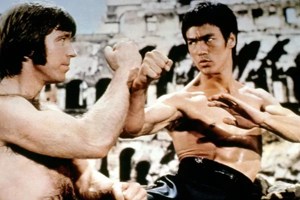 Legendární Bruce Lee tvrdě trénoval. Za den rozdal i 2 tisíce úderů