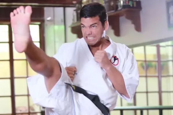 Machida se chce vrátit ke kořenům, v plnokontaktním karate by se rád utkal s dalším známým bojovníkem z UFC