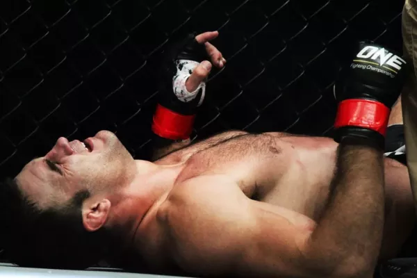 Malér bývalého UFC zápasníka! Měl být zatčen za údajnou vraždu