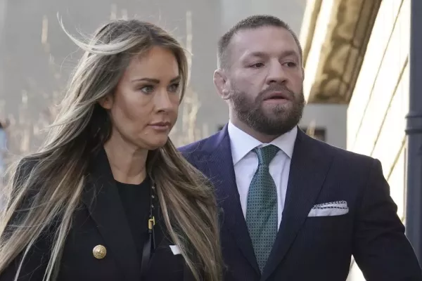 McGregor bojuje o záchranu pověsti. Počet sexuálních napadení stoupá