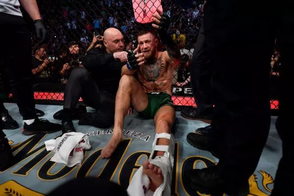McGregor se vrátil k fightu proti Poirierovi: Věděl jsem, že si nohu můžu zlomit! 