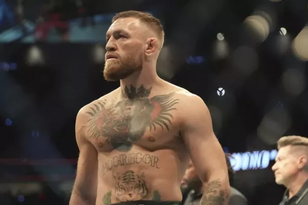 Miliardy jsou fuč. UFC zatrhlo McGregorovi astronomické peníze, znovu chystá jeho návrat