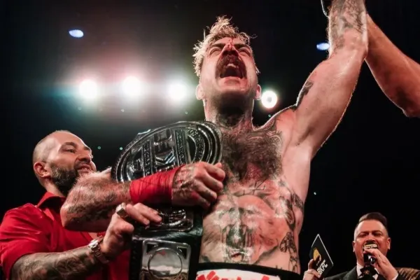 Na šampiona BKFC čeká české derby. Hála se jde porvat do Oktagonu