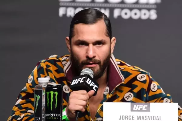 Nejdřív zarezervujeme místo a čas. Potom najdeme vhodné tělo, řekl Masvidal k návratu do UFC