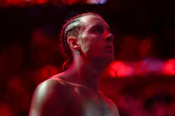 Neuvěřitelná bitva. Pimblett přežil tvrdou nálož, přesto v UFC poprvé prohrál