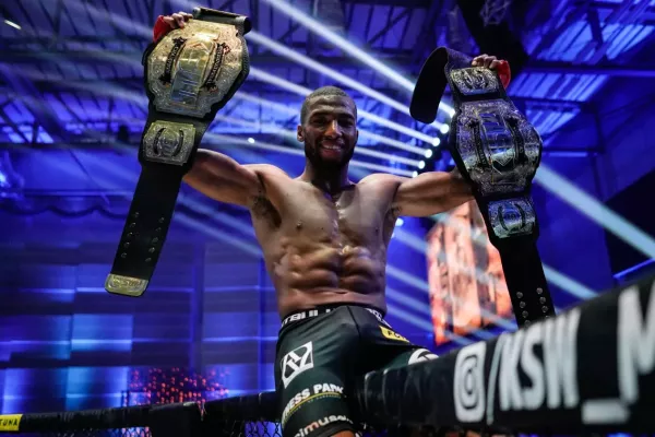 Olympijské plavce vystřídají MMA zápasníci. KSW oznámilo turnaj v pařížské obří hale