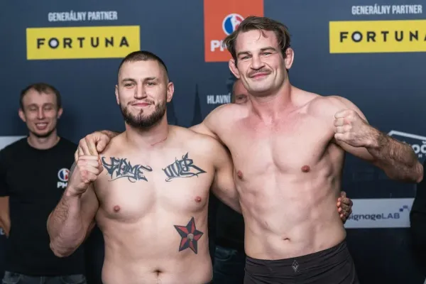 Osmička polotěžké váhy Oktagonu se vrací po operaci. Polívka si dá postoj v malých rukavicích