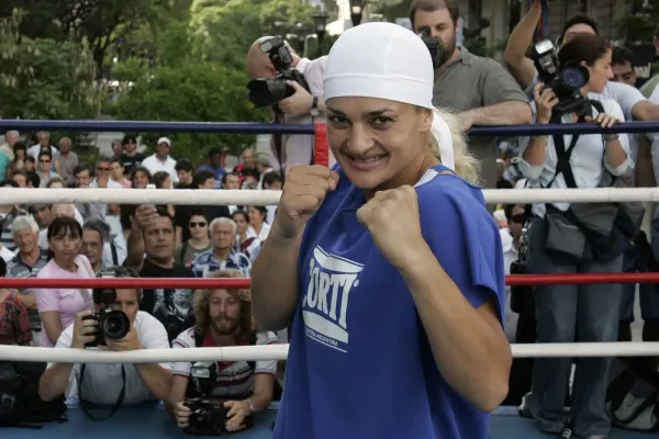 Po mozkové mrtvici zemřela světová šampionka boxu