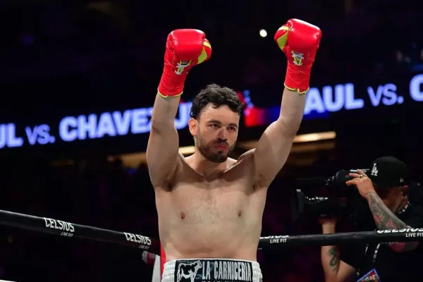 Po souboji s youtuberem zatčení. Boxer Chávez má podle USA vazby na kartel Sinaloa