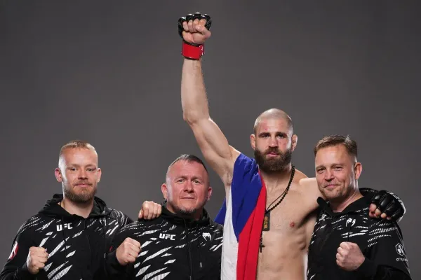Procházka je připraven na případnou změnu pár dní před bojem v UFC