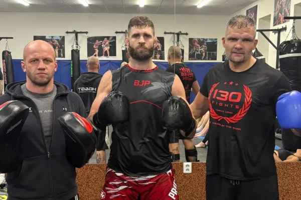 Procházka mezi tvrďáky. Jirka je nevyzpytatelný a neustále nebezpečný, zní z gymu