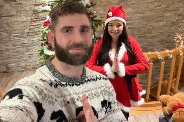 Procházka popřál fanouškům. Veselé Vánoce a příští rok už ve třech