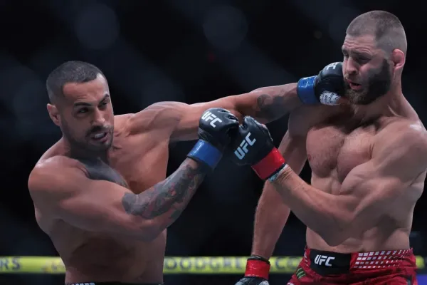 Procházka promluvil. Přišlo mi nefér bojovat se zraněným soupeřem, přiznal