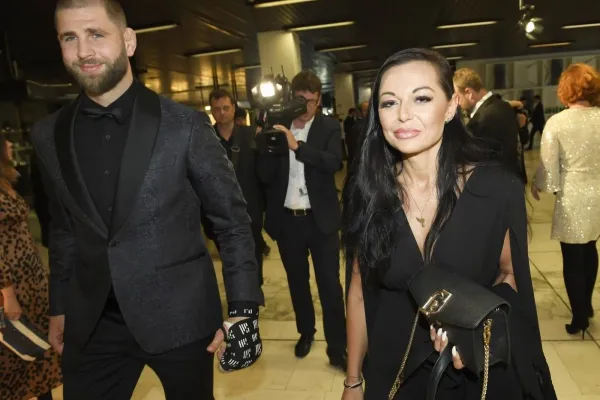 Procházka řeší jméno dcery. Vnitřně je ohromně šťastný