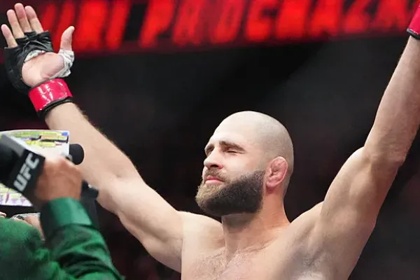 Procházka se počtvrté utká o titul UFC. V dubnu vyzve Novozélanďana Ulberga