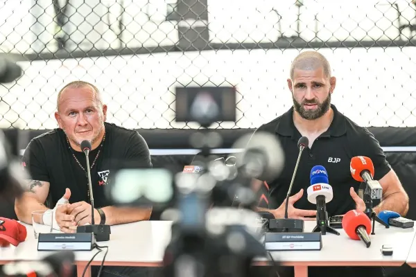 Procházkova sportovní kuchyň. Lidi netuší, co všechno musí, je tajemný trenér