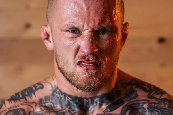 Protekce v armádě kvůli Oktagonu? Humburger reaguje na nenávistné komentáře