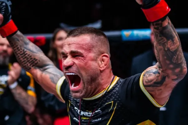 První slova: Karlos Vémola reaguje na propuštění z vazby