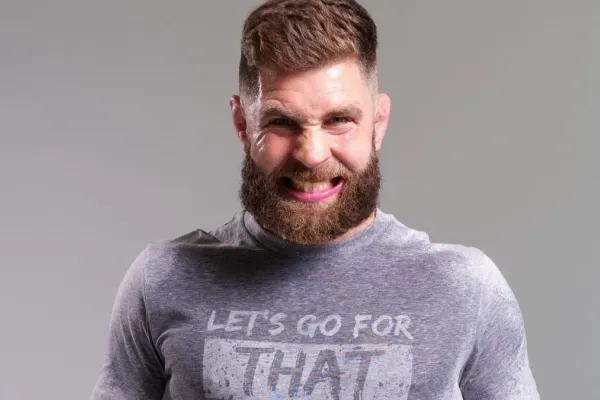 Ruský šampion UFC znovu pálí do magistra Procházky, jenž touží po druhé šanci