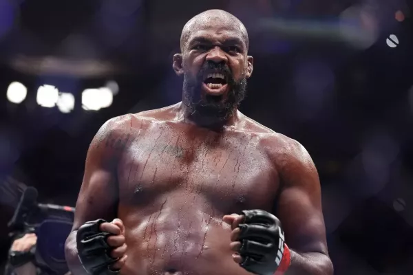 Šéf UFC pod tlakem. Jon Jones si za zápas s Aspinallem řekl o pořádný balík