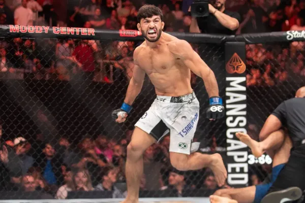 Sesadí Topuriu z trůnu! UFC elita reaguje na vítězství Armana Tsarukyana