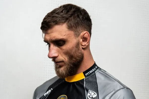 Sesazený šampion Oktagonu přišel s omluvou. Vysvětlil, proč nedal váhu