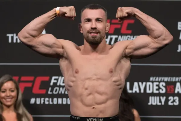 Slovák v UFC Procházku nenapodobí. Míří na Blízký východ, kde se chce pomstít