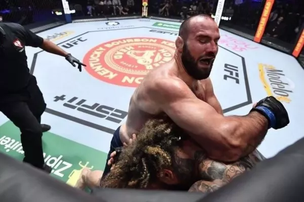 Slovenský obr zná další výzvu v UFC. Utká se s bijcem, kterého jen tak něco nesloží