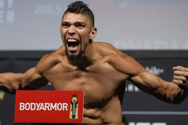 Šokoval UFC. Tohle je nejtěžší práce na světě, řekl Walker v Číně